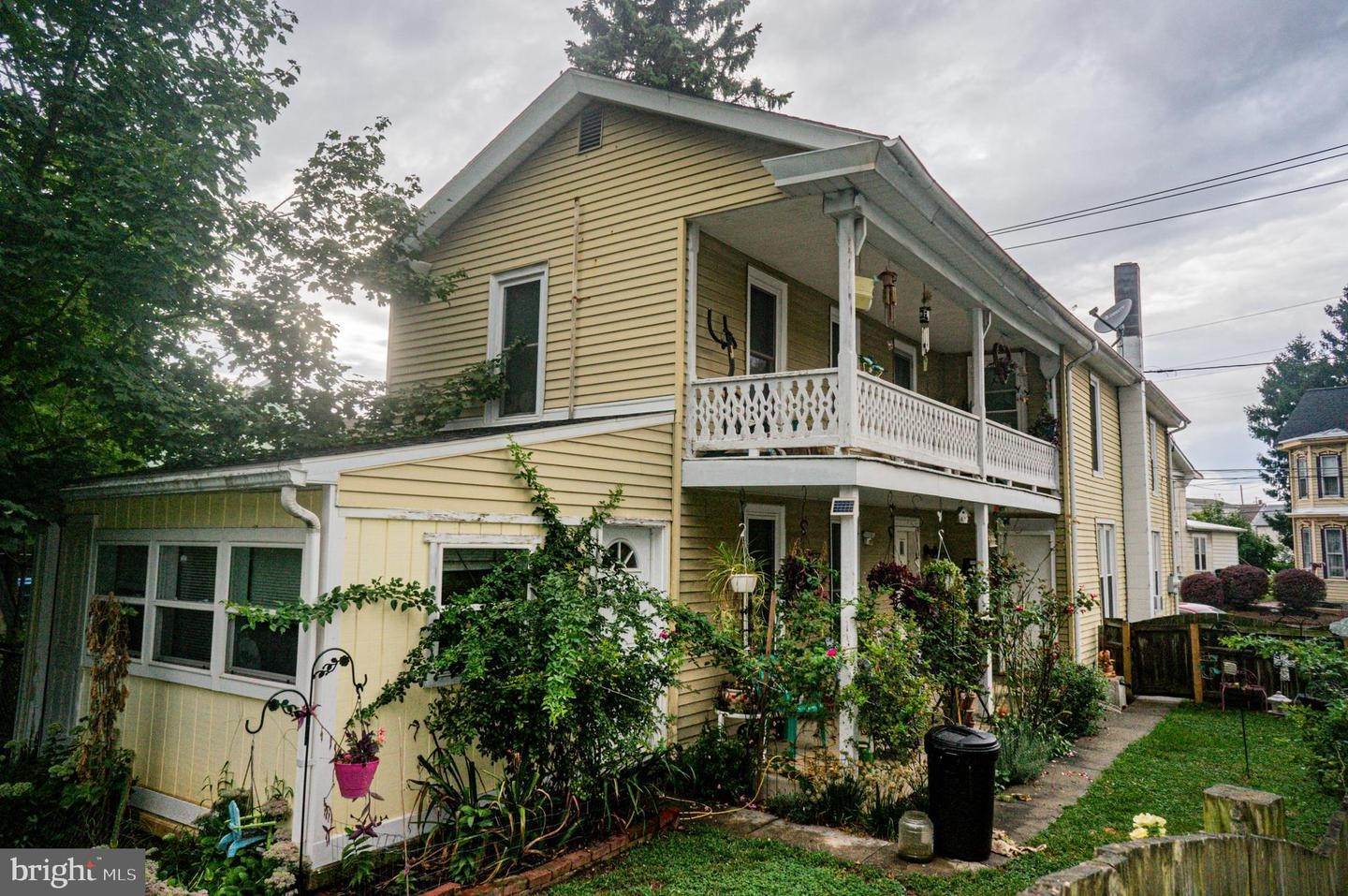3. Multi Family for Sale at 24 W DONEGAL Street Mount Joy, Pennsylvania 17552 United States