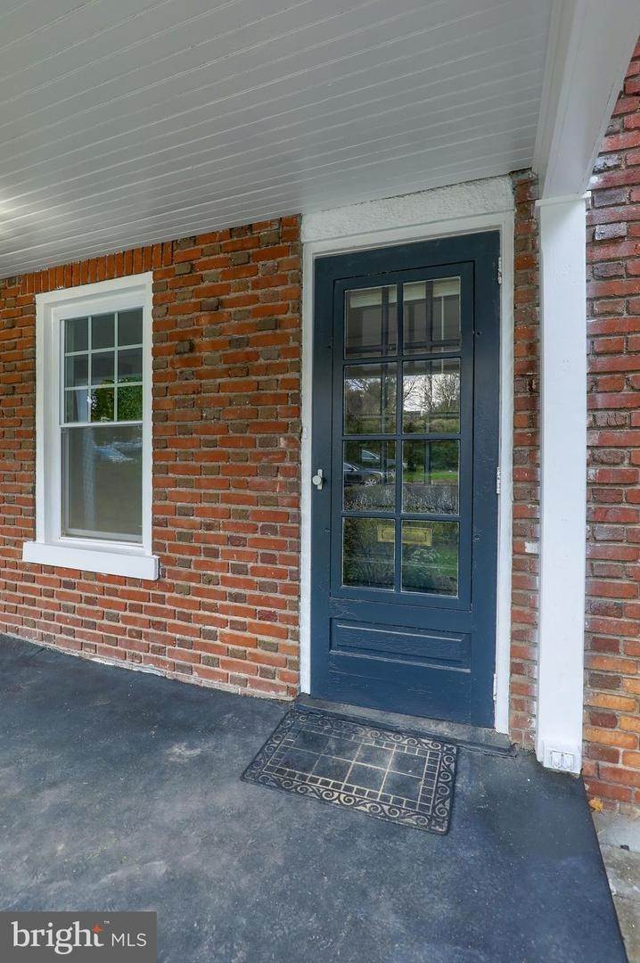 3. Residential for Sale at 957 E ORANGE Street Lancaster, Pennsylvania 17602 United States