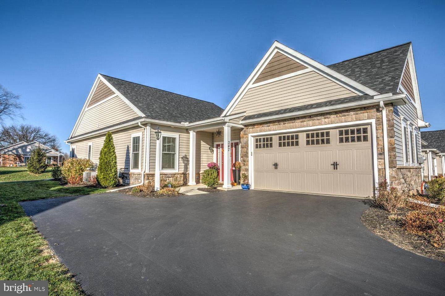 1. Residential for Sale at 347 PIN OAK Drive Lititz, Pennsylvania 17543 United States