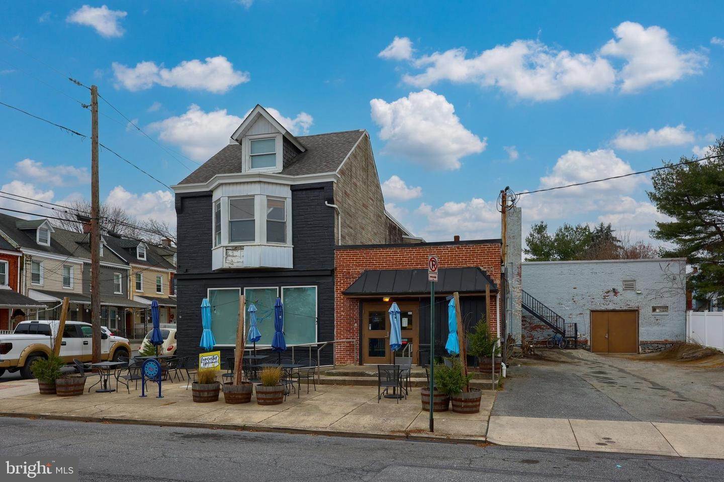 Commercial for Sale at 420 PEARL Street Lancaster, Pennsylvania 17603 United States