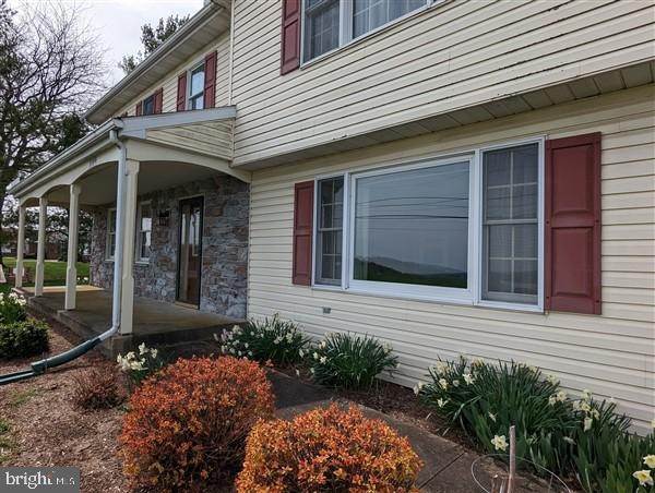 5. Residential for Sale at 1188 N COLEBROOK Road Manheim, Pennsylvania 17545 United States