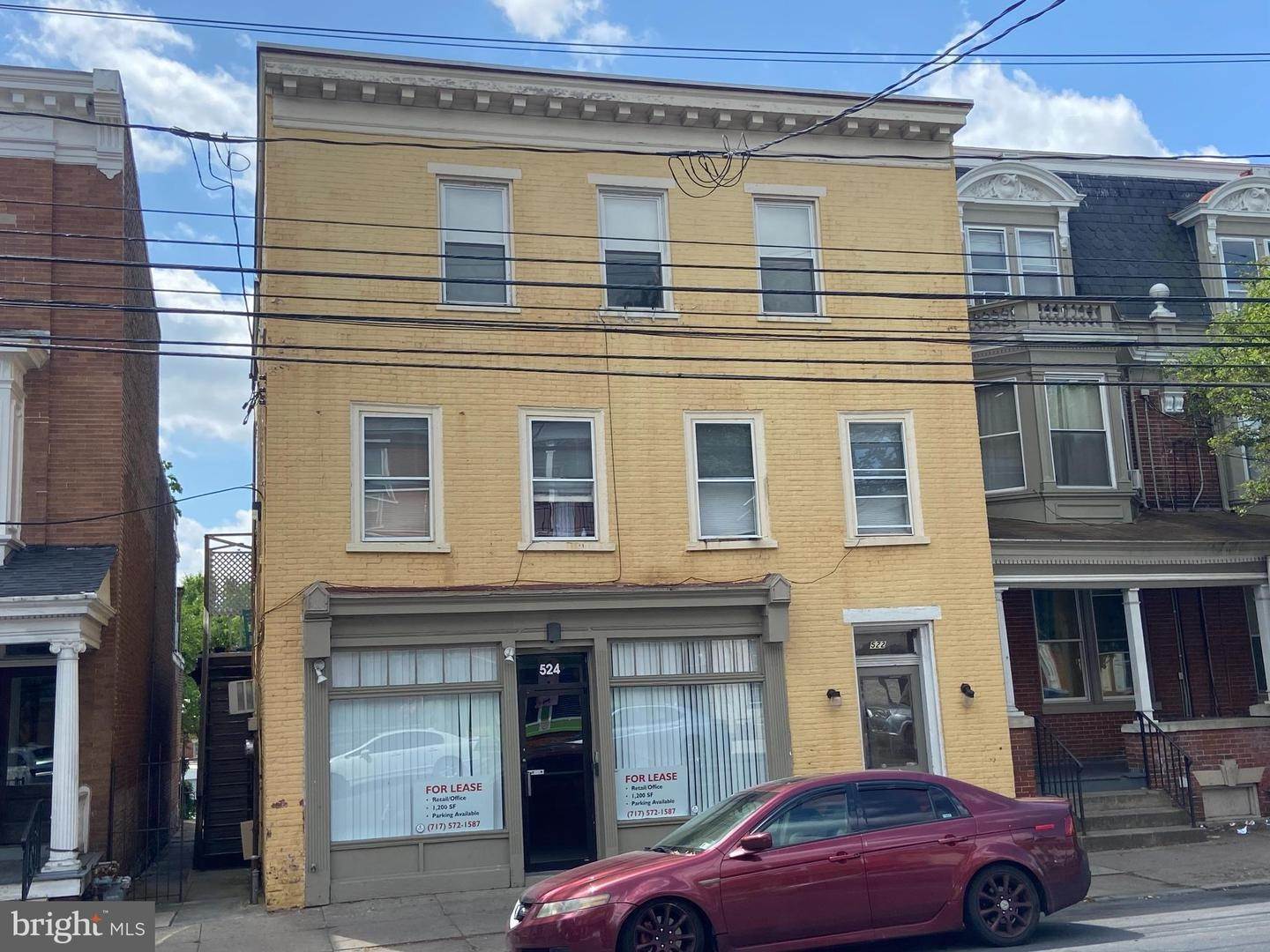 Commercial at 524 E KING Street Lancaster, Pennsylvania 17602 United States