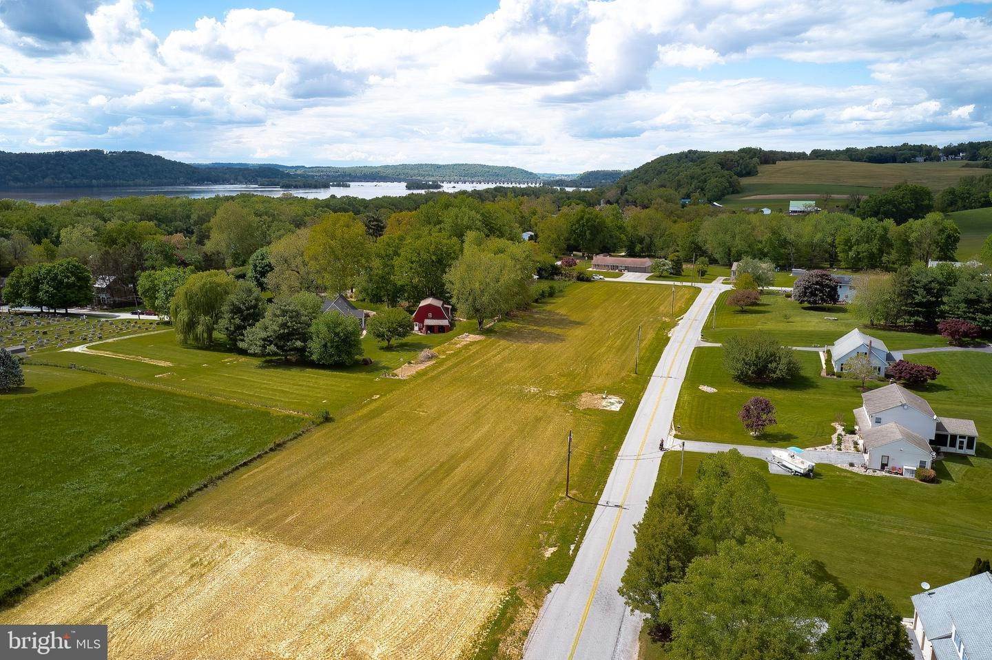 7. Residential for Sale at LOT 2 SECOND STREET #LOT 2 Washington Boro, Pennsylvania 17582 United States