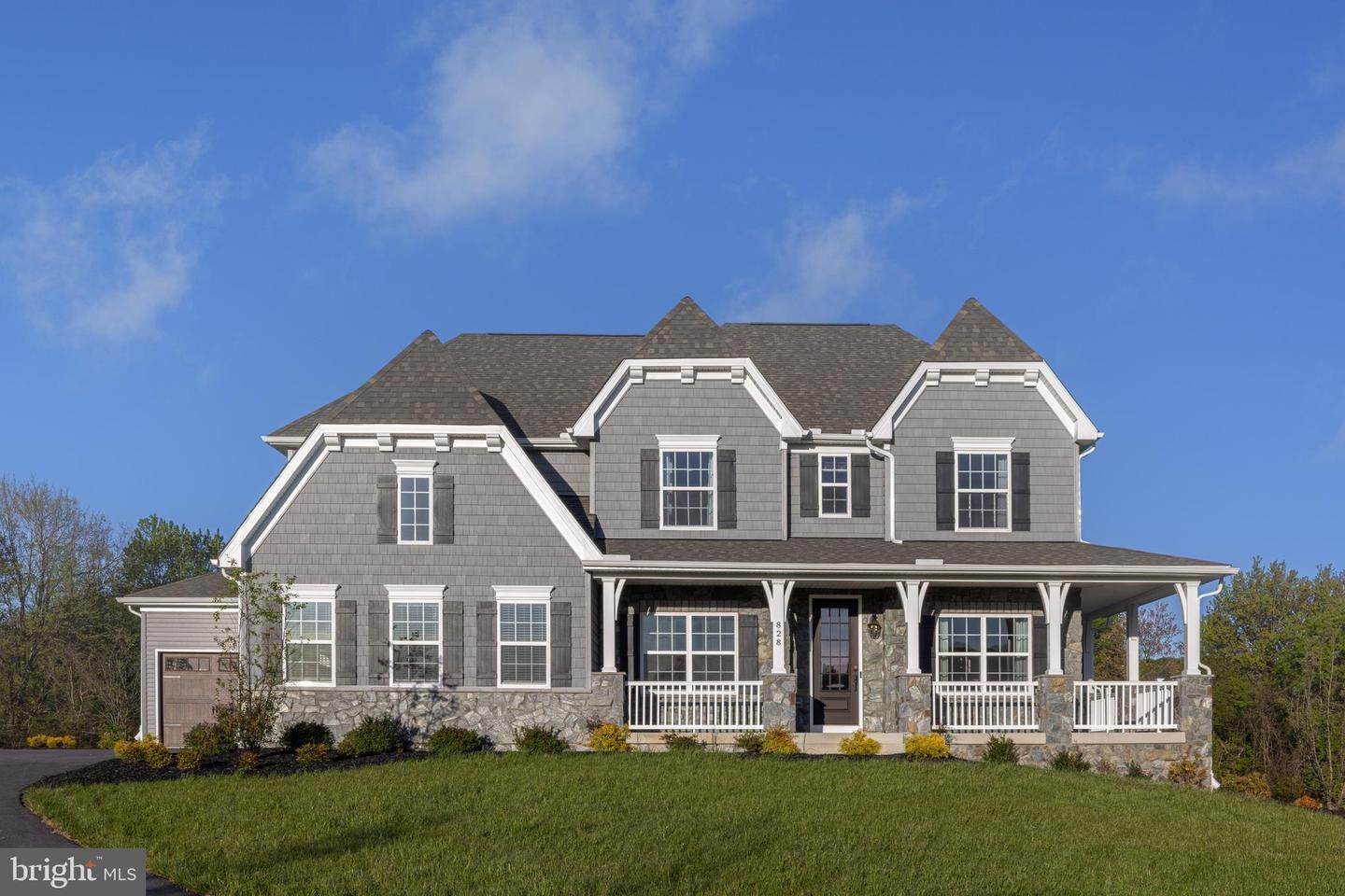2. 住宅 为 销售 在 333 CAMERON LN #HAWTHORNE 立提兹市, 宾夕法尼亚州 17543 美国