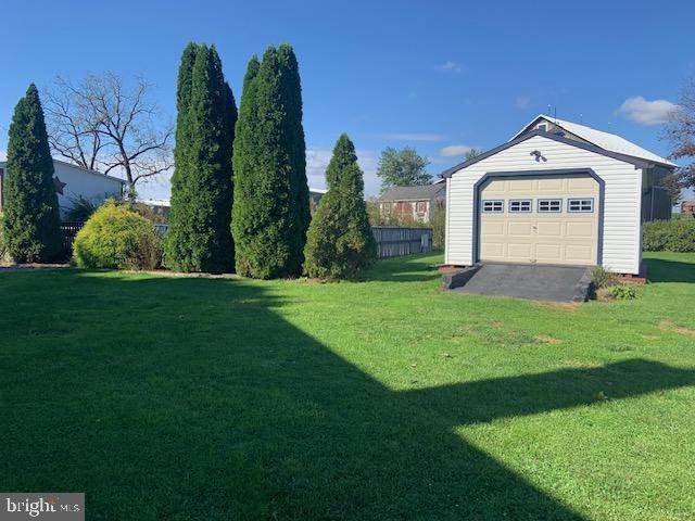 9. Residential for Sale at 455 W ROUTE 897 Reinholds, Pennsylvania 17569 United States