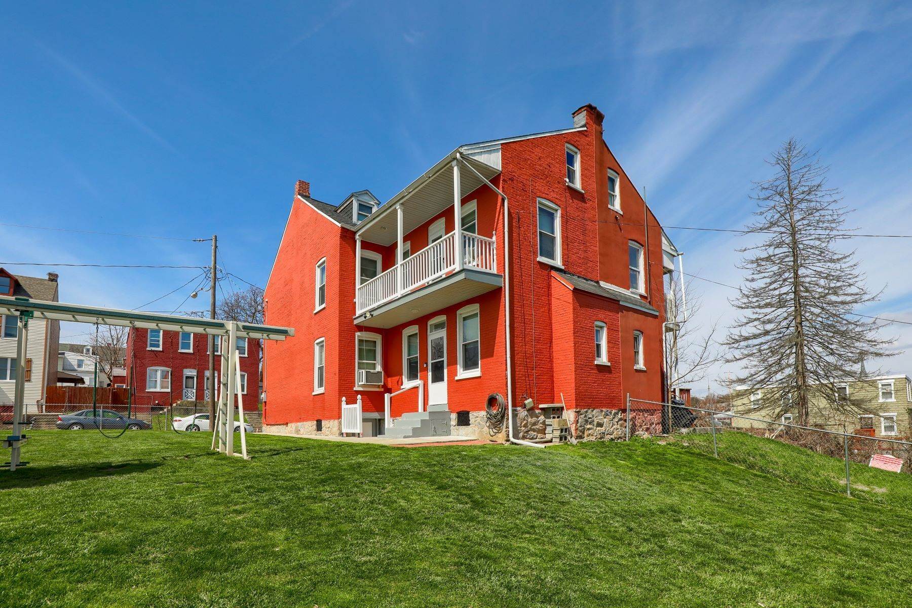 24. Single Family Homes for Sale at 419 Hillside Ave Lancaster, Pennsylvania 17603 United States
