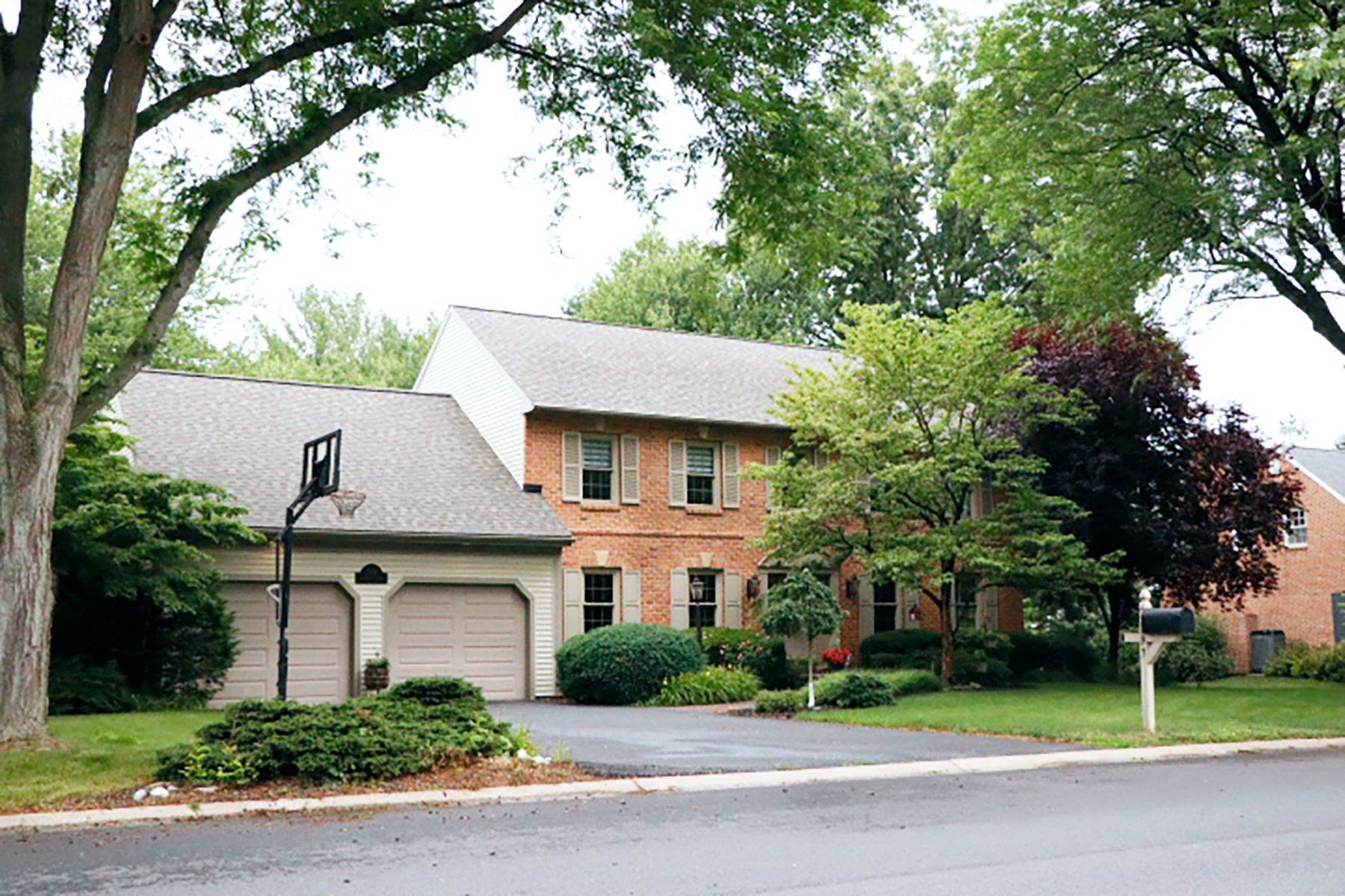 Single Family Homes por un Venta en 2597 Woodview Drive Lancaster, Pennsylvania 17601 Estados Unidos
